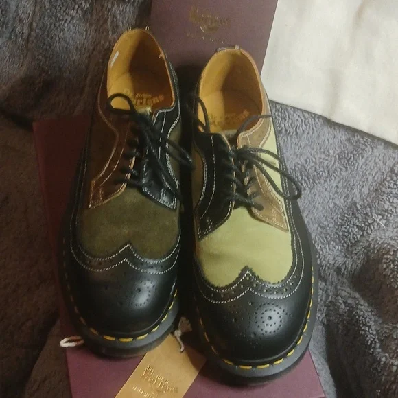 Dr. Martens Men's Two-Tone Dead Stock Wingtips - Picture 2 of 8